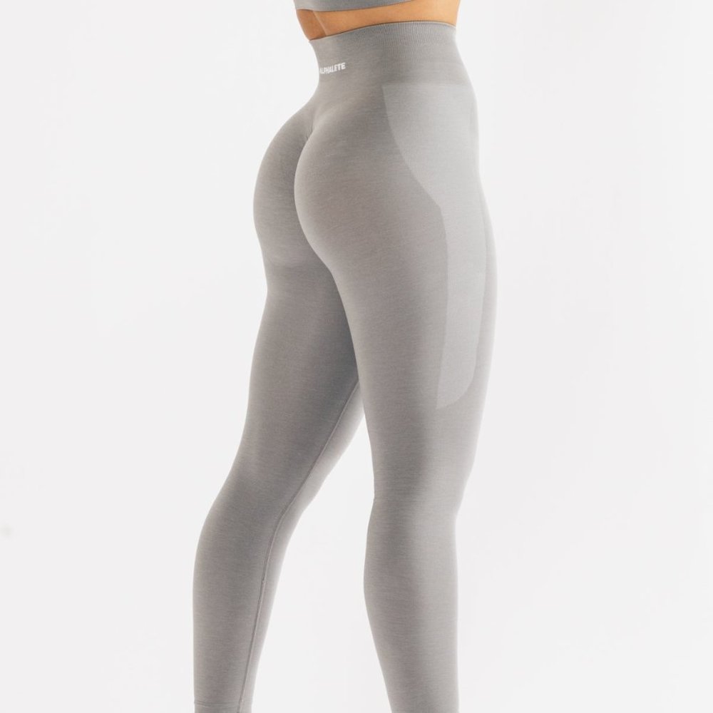 Alphalete Amplify Leggings in Medium Grey size S